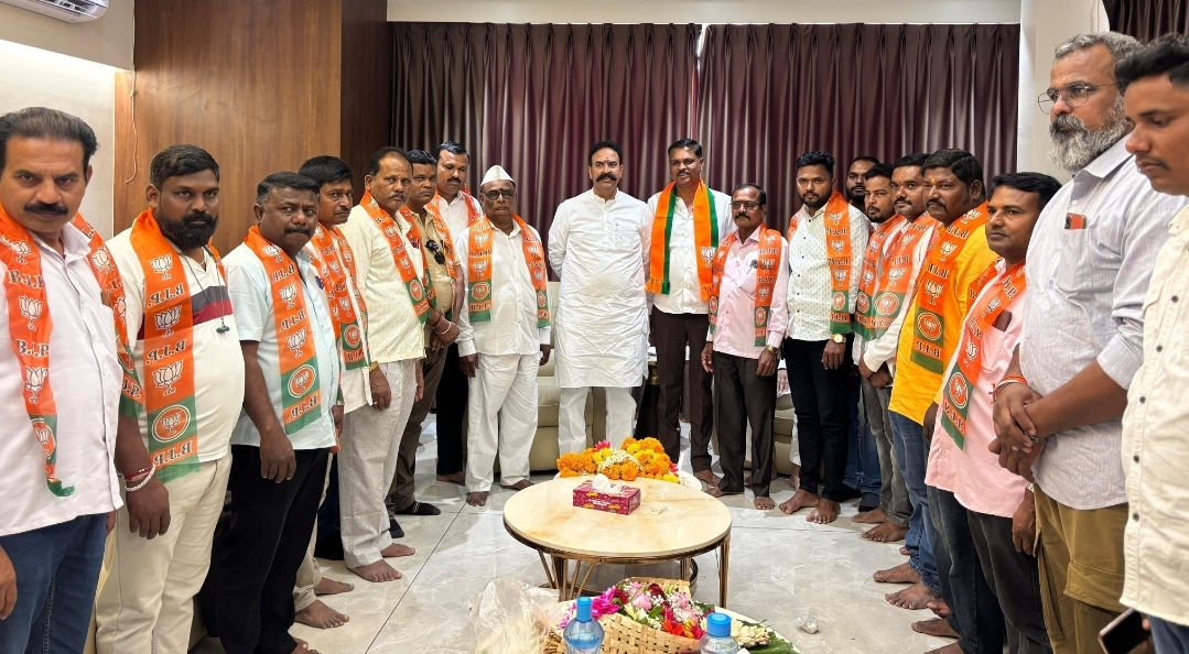 माजी खासदार रणजितसिंह यांच्या विचारधारेवर आमचा विश्वास : मा.सरपंच मुनिष जाधव