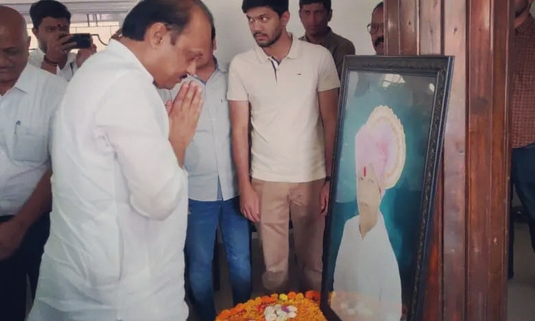 शिंदे कुटुंबाची काळजी घेऊ